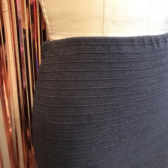 Grey Ribbed Skirt - Picture 3 of 5